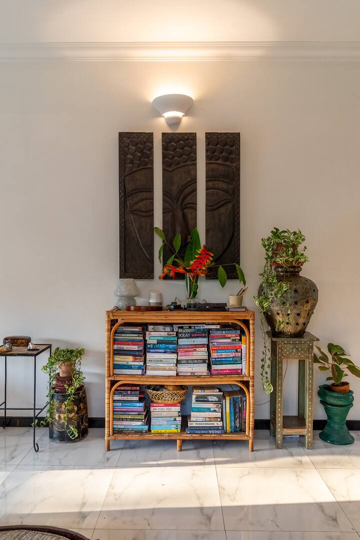 Living room image 10
