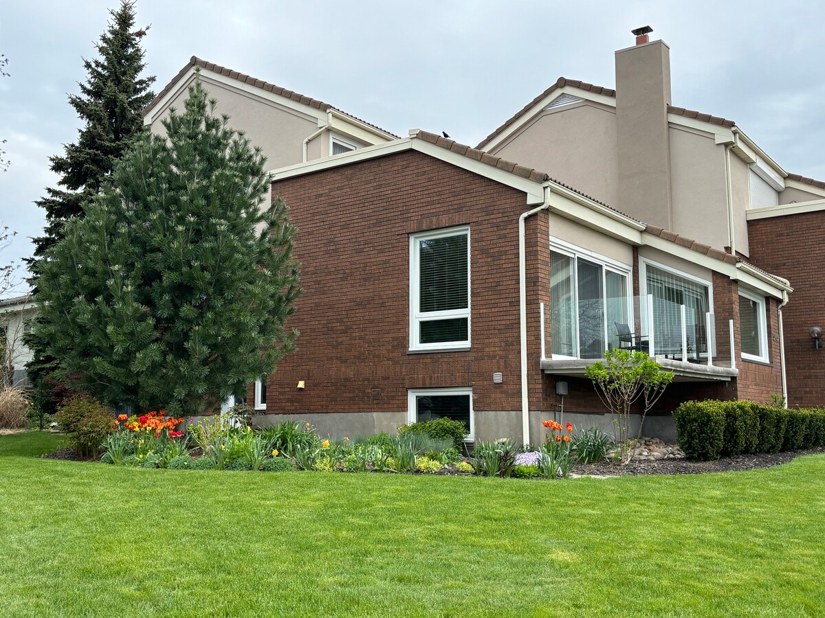 壮大な滝の景色を楽しむモダンな家 借りられる一軒家 ナイアガラの滝, オンタリオ州, カナダ Airbnb