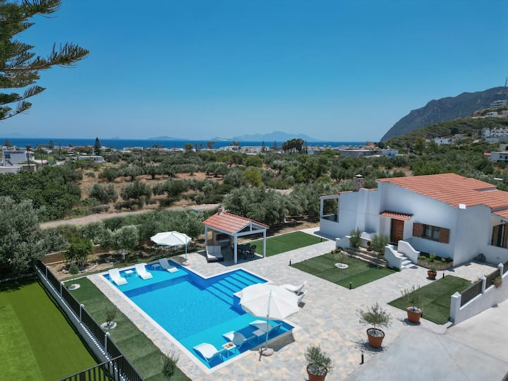 Villa Aelia Kefalos-Private & Spacious with Pool