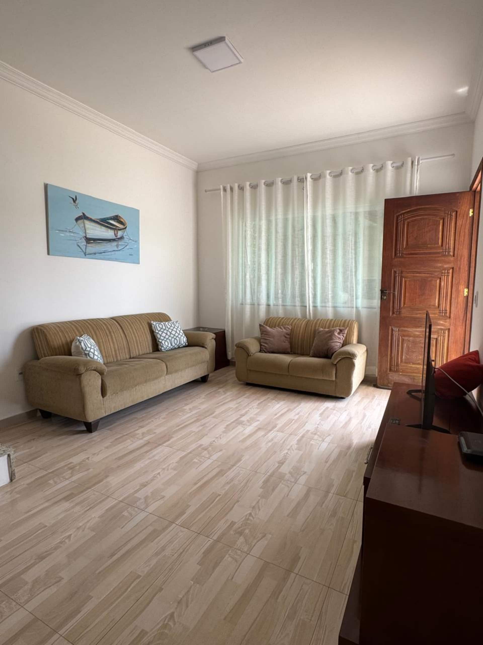 Sala com TV