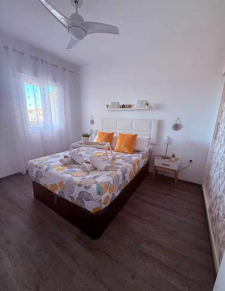 Benalbeach Holidays Apartamento Junto Al Mar - Benalmádena