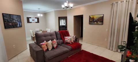 Imóvel de sucesso: Beautiful House, Complete, comfort 3 Bedrooms, Air Conditioning. em Taubaté