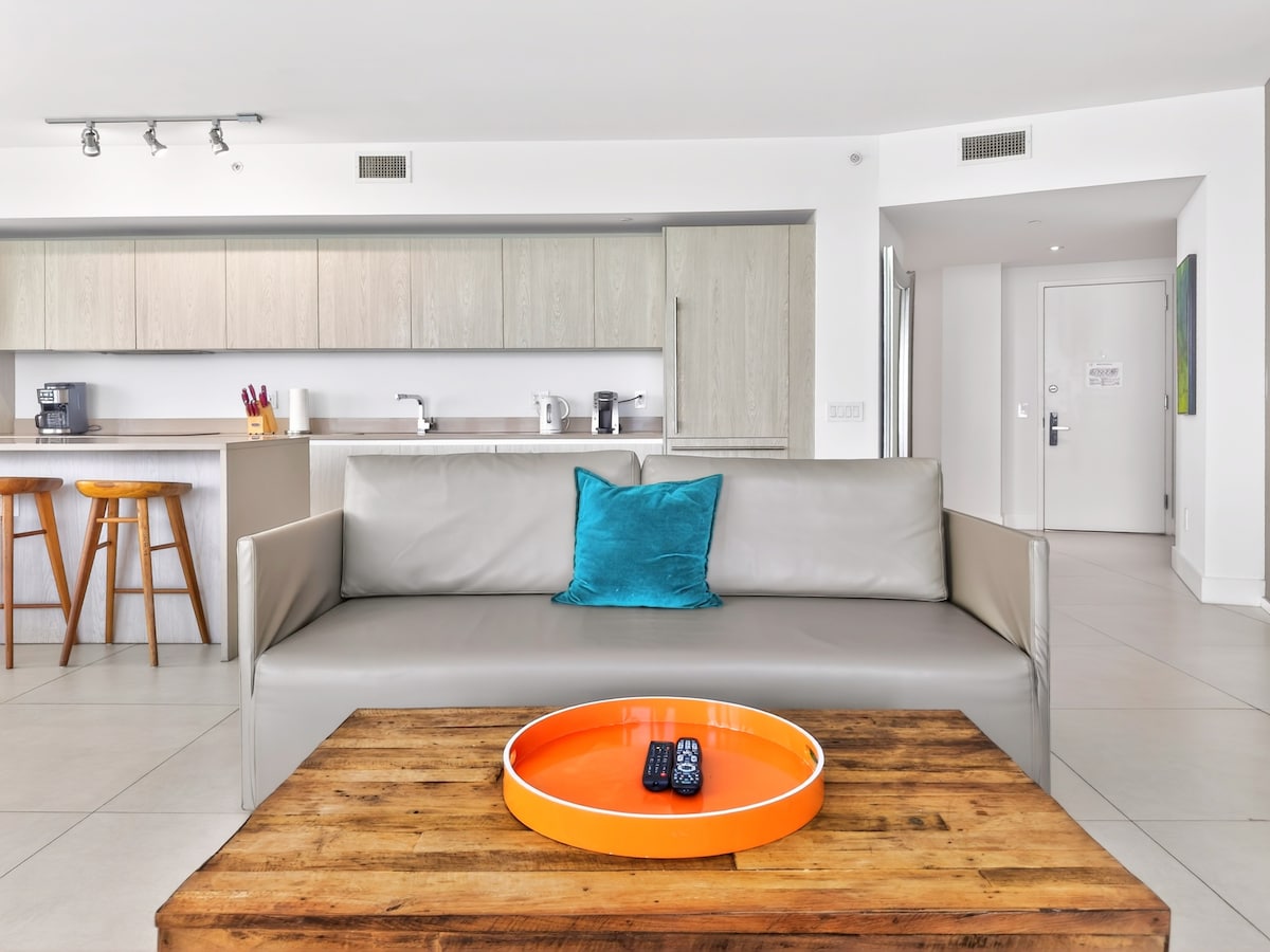 Wall-to-Wall Sea View Apt | Lyde Resort — photo 5