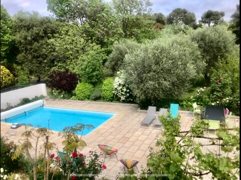 House Under the Great Oaks