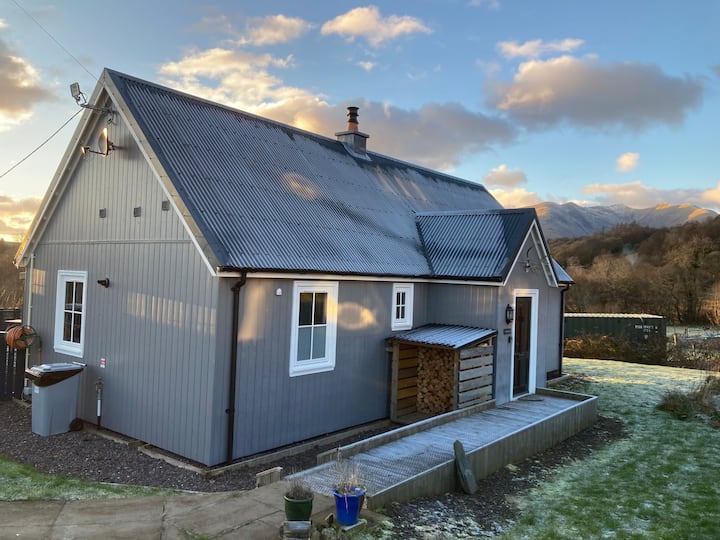 Beautiful Cosy Highland Cottage Log Stove Argyll Cottages for Rent in