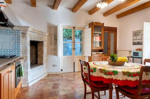 Popular Airbnb listing: Villa Miramar R&Y in Taranto