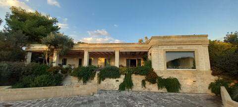 Villa Miramar  R&Y