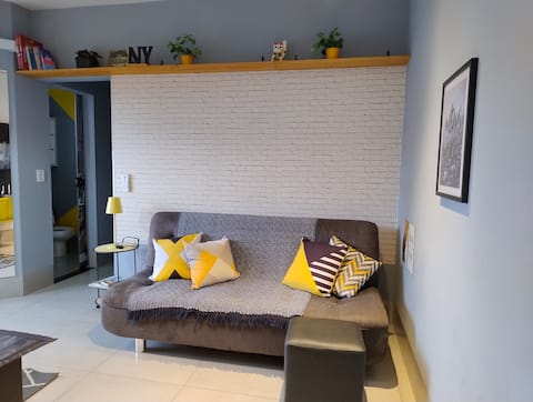 Successful Airbnb property: Modern apartment/air-conditioning/2 bedrooms/downtown in Londrina