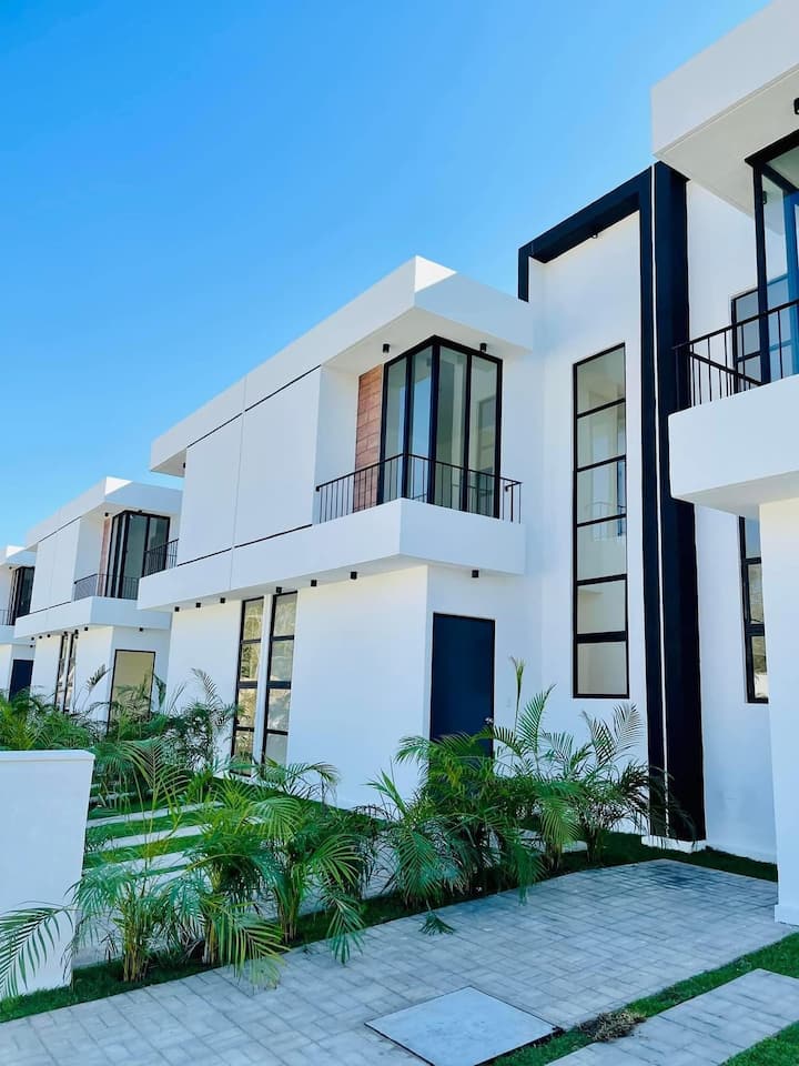 Beautiful Beach House Near Nuevo Vallarta