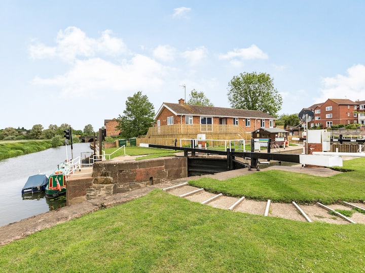 Studio - Uk34126 - Tewkesbury