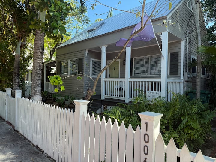 Conch Republic House - Key West Millionaires Row - Key West, FL