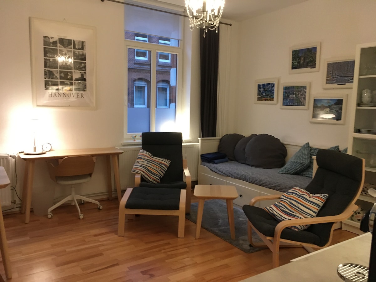 Successful Airbnb property: Guest apartment close to the city in Hanover-Linden in Linden Mitte