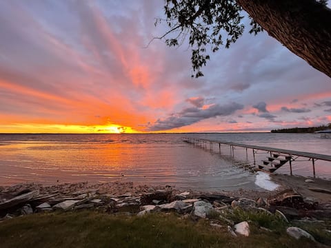 Lake Life Landing
