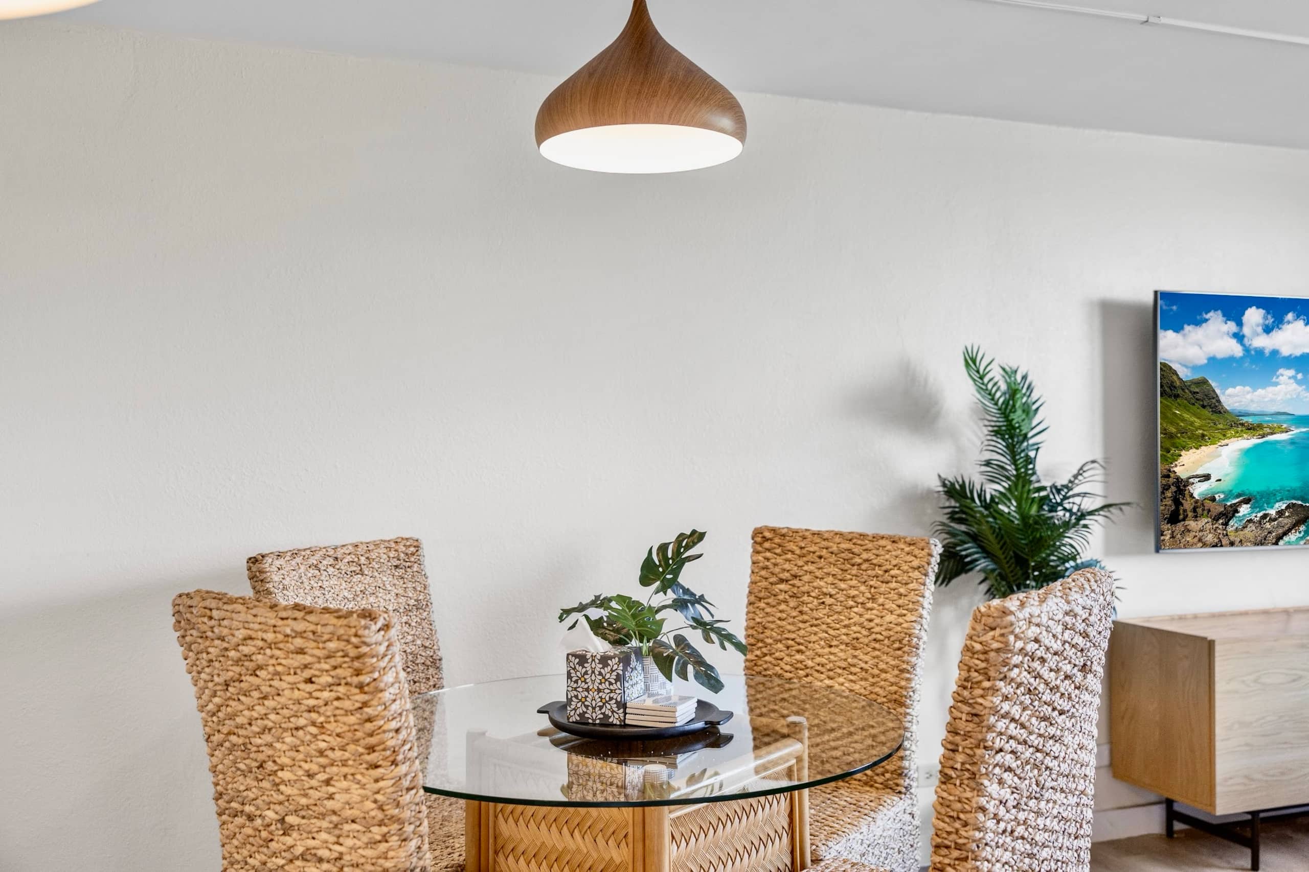 Condo in Honolulu · ★4.83 · 1 bedroom · 4 beds · 1 private bath - Image 35