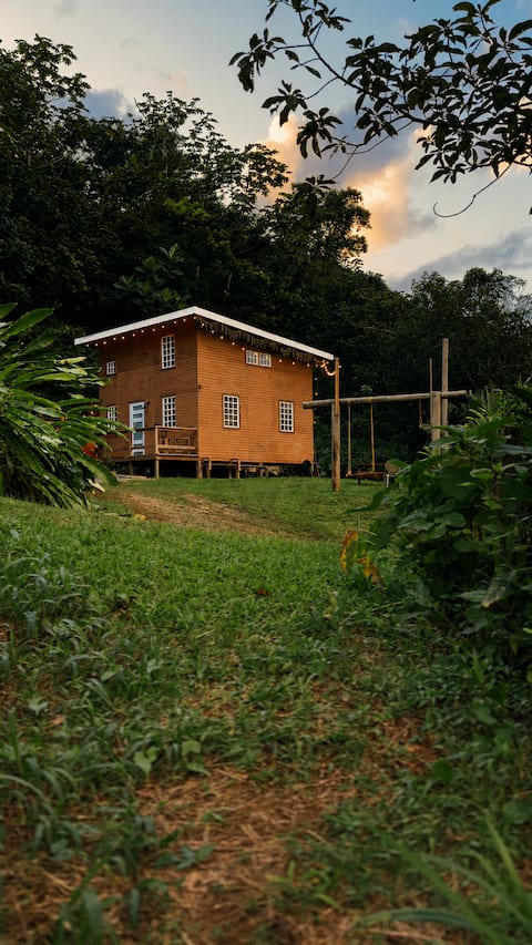Hidden Paradise Cabin | Romantic Forest Retreat