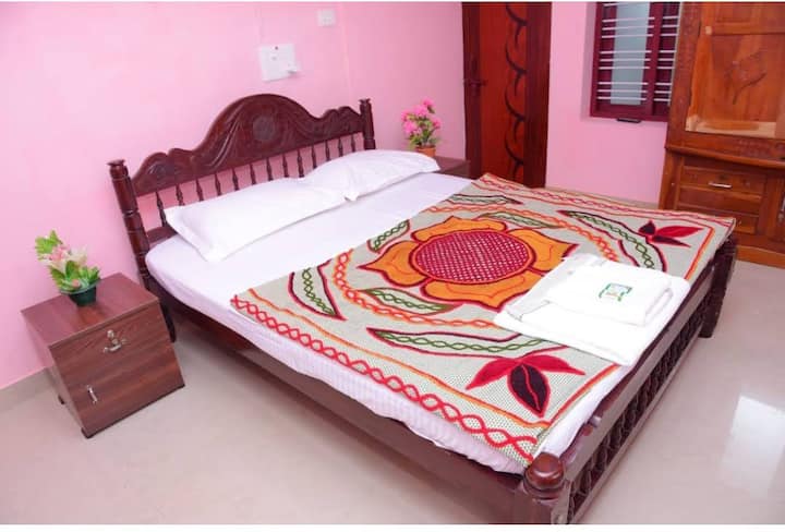 Ashtamudi Dreamstay - Nila (Ac Cottage) - Kollam