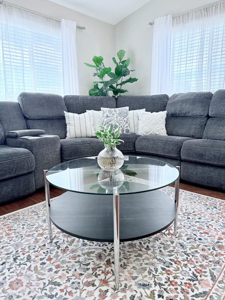 Comfy Alaskantownhouse  3br/2baw/garage/flex Times - Anchorage, AK