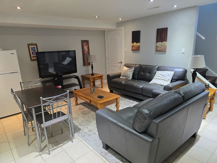 Home Get-away Stay - Ottawa