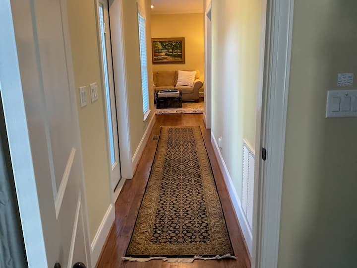 Spacious Guest Suite Near Gsp - Greer, SC