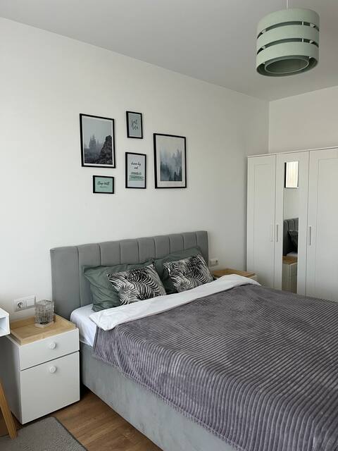 ♛ Cozy & Unique 1BD flat next to Rose Valley park