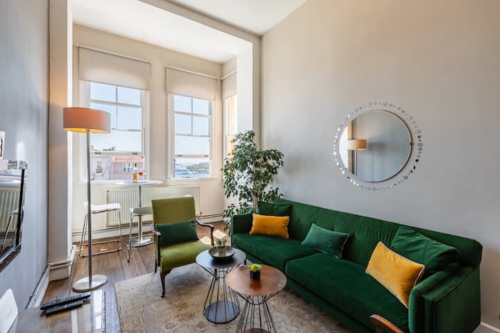 Elegance And High Quality With Breezy Sea Views - İstanbul