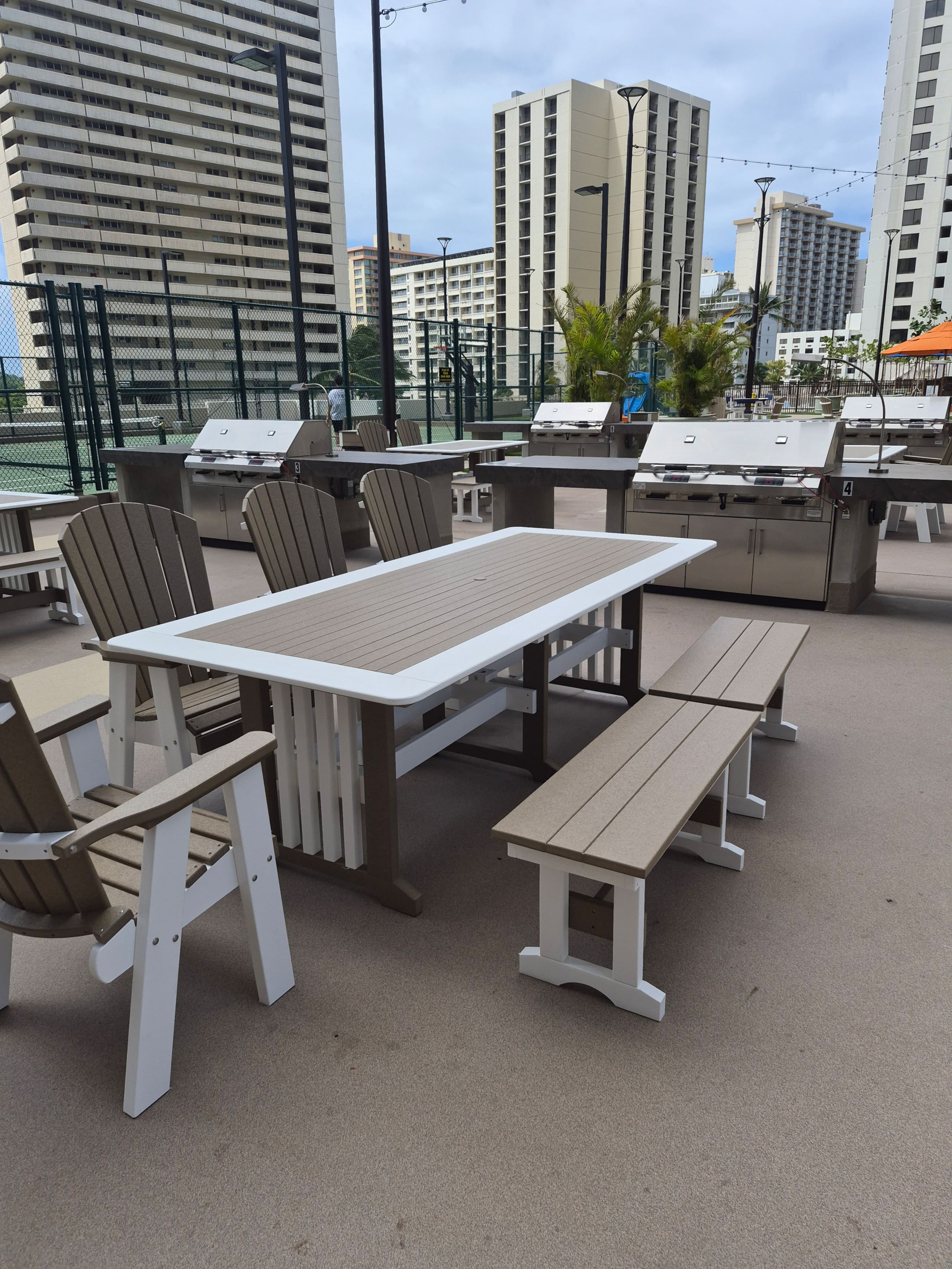 Condo in Honolulu · ★4.65 · 1 bedroom · 3 beds · 1 shared bath - Image 12