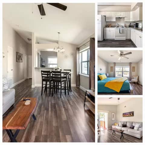 Clean Home! Guest Fave UCF/Theme Parks/Travel Work