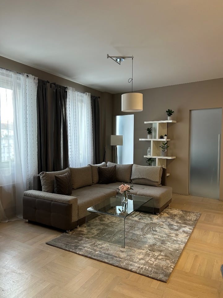 მისაღები ოთახი