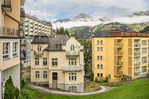 CasaNeve - The Entire House