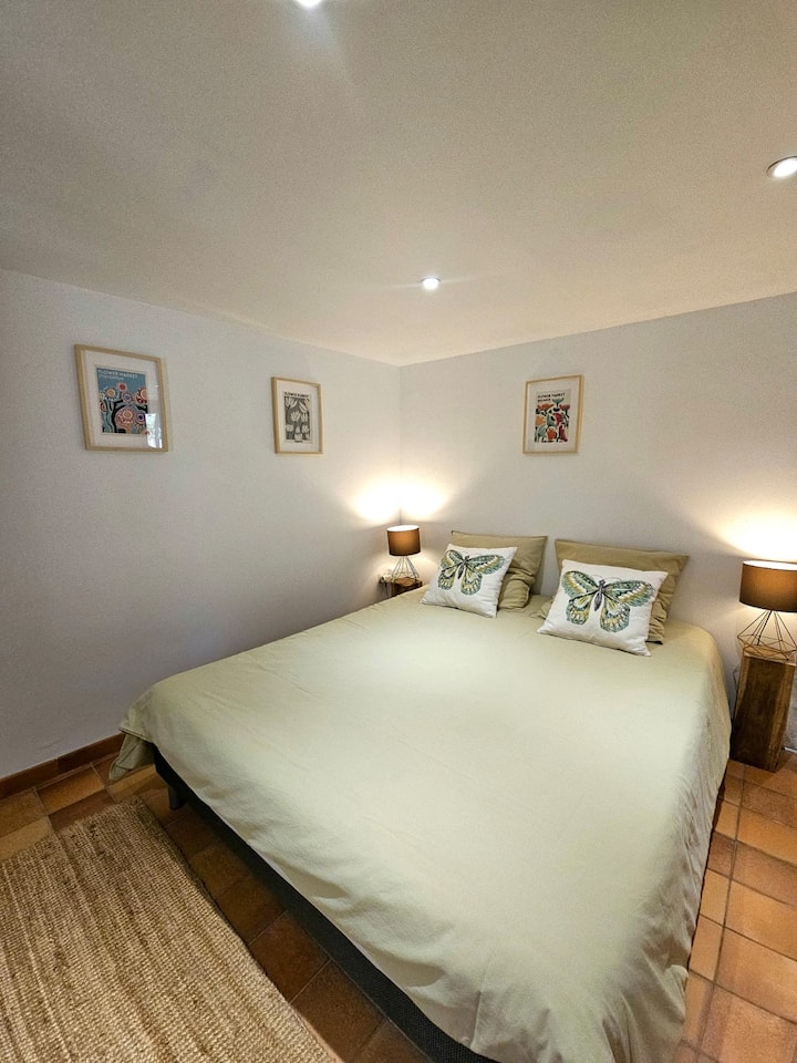 საძინებელი 2