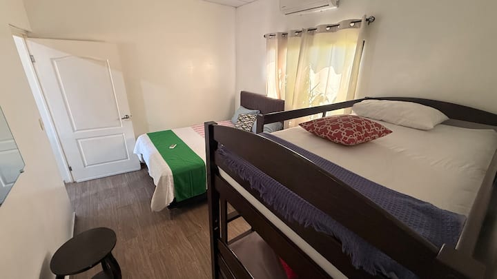 საძინებელი 4