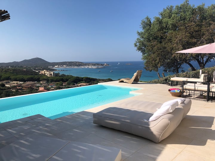Villa Con Piscina E Vista Spettacolare Sul Mare - Villasimius