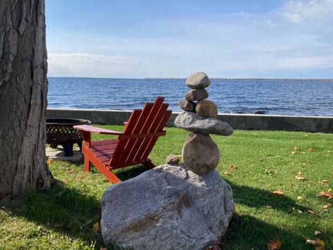 Pillar Point Cottage on Lake Ontario