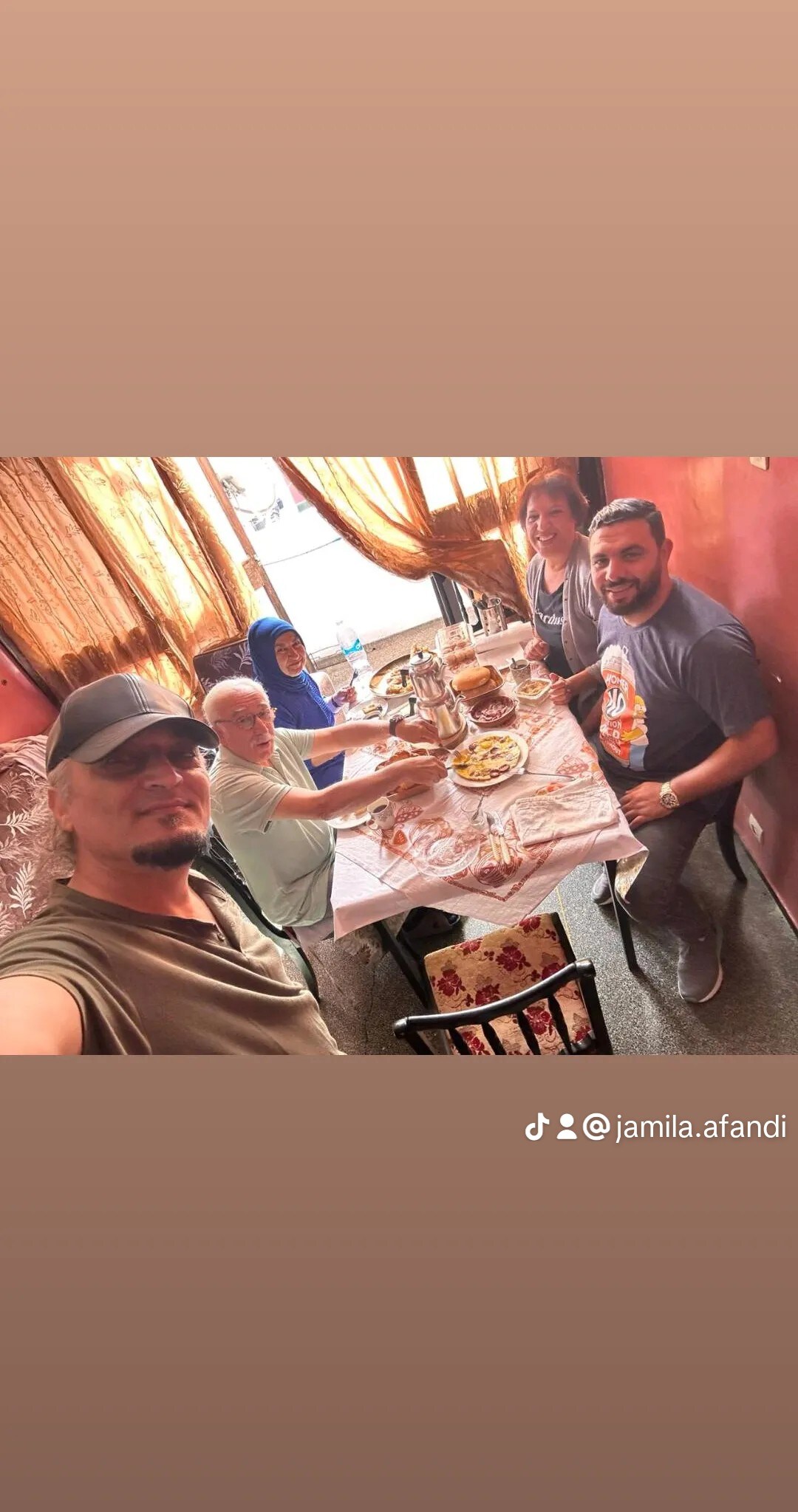 Loft in Casablanca  425  1 bedroom  1 bed  1 shared bath - image 3