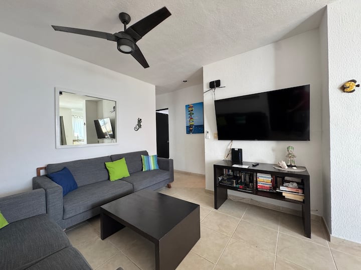 Desirable Location, Private Terrace Overlooks Pool - Playa del Carmen