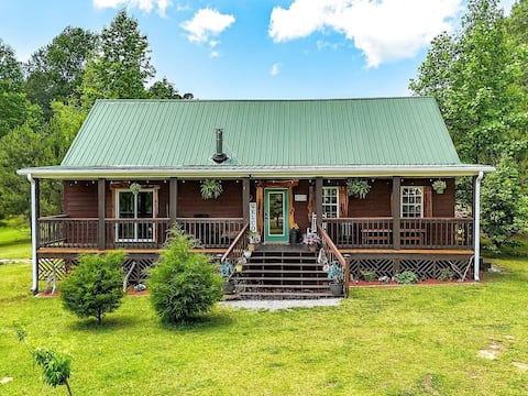 LITTLE BEAR CABIN , Short walk to Canyon rim