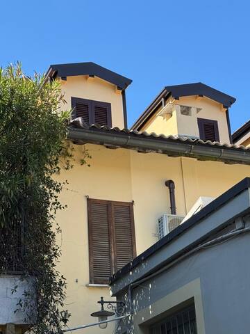 Boutique apartment with patio. Navigli experience gallery image 3