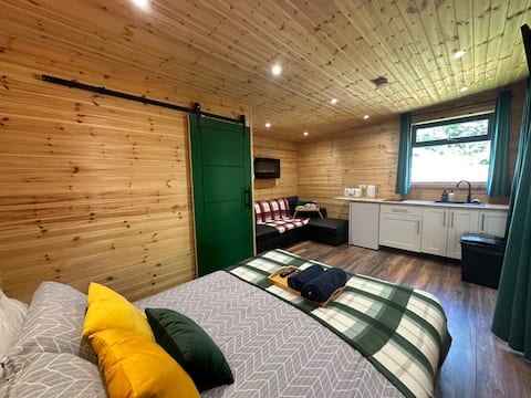 Private Hot Tub and Sauna - The Lodges at Garvagh