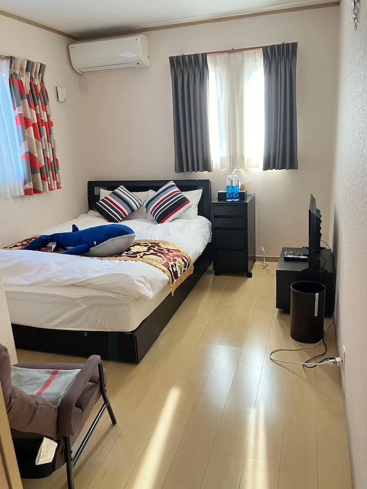 غرفة النوم 2