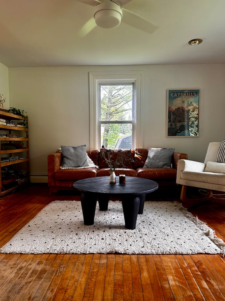 The Hobart House: Cozy Catskills Escape W/ Firepit - Hobart
