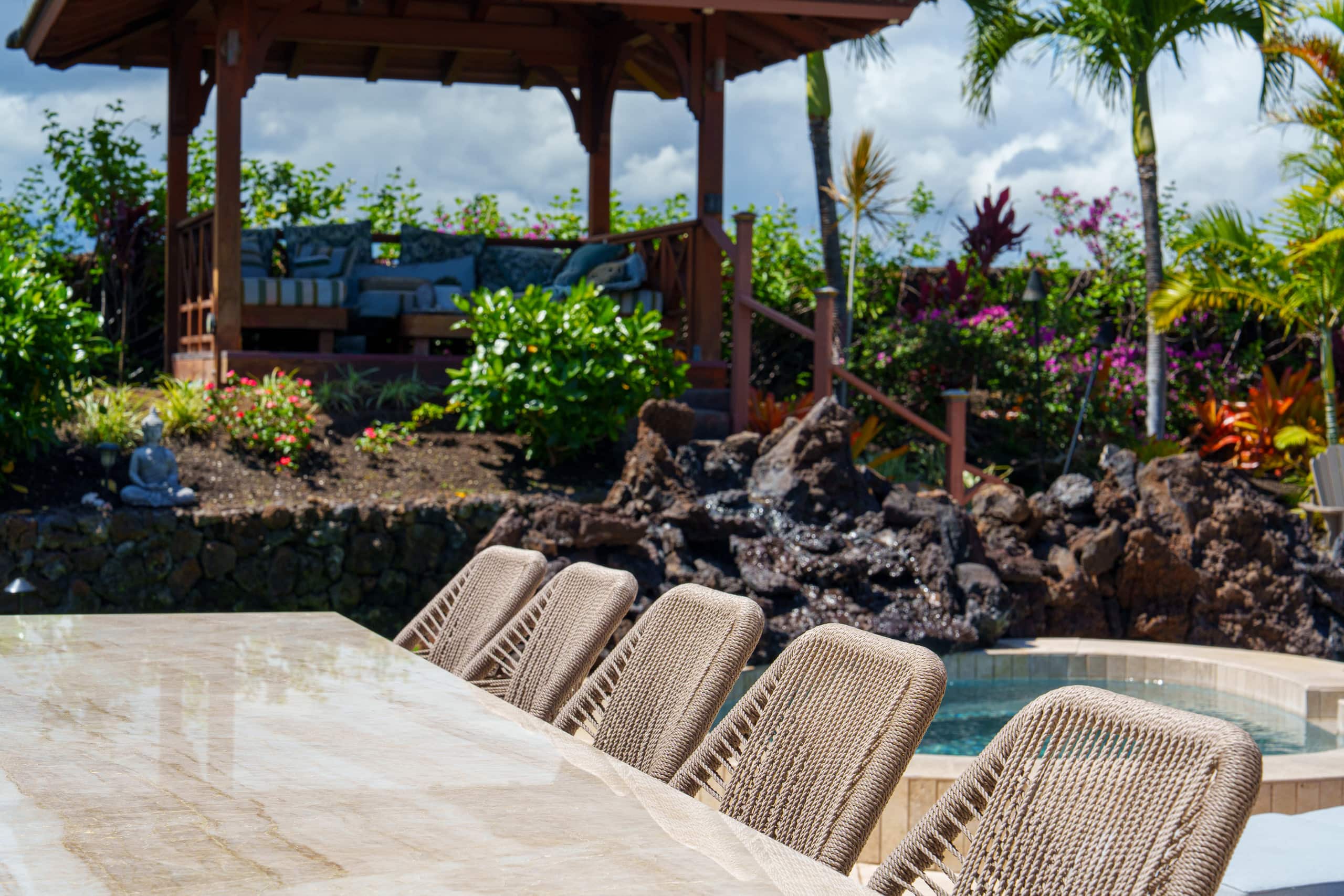 Home in Waimea · ★5.0 · 5 bedrooms · 6 beds · 6 baths - Image 68