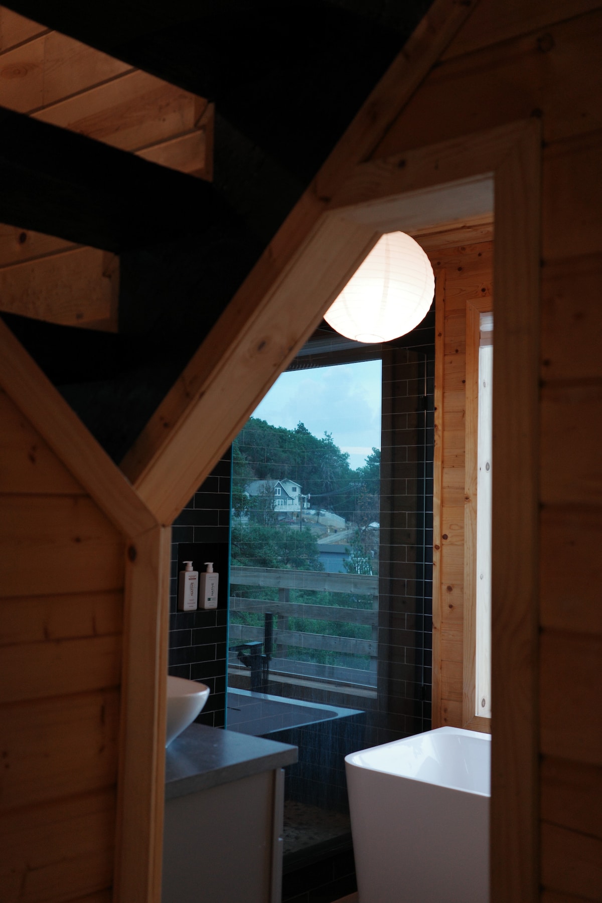 Yamaguchi Den - A Scenic and Minimal Cozy Cabin - Cabins for Rent