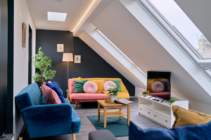 York City Apartment & Coffeehouse | Riverside Walk - York