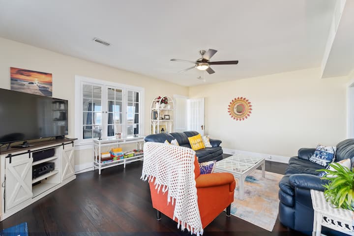 Семејна соба на главниот кат 