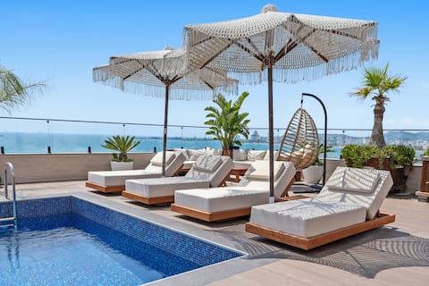 Divino Penthouse-Grand Apartments