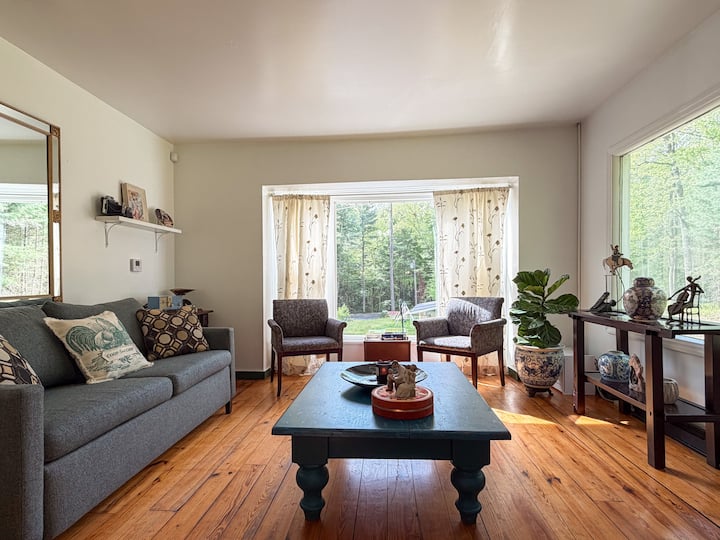 Outdoor Lounge, Deck, 10 Min To De River & Shops. - Waterfront, Cuddebackville