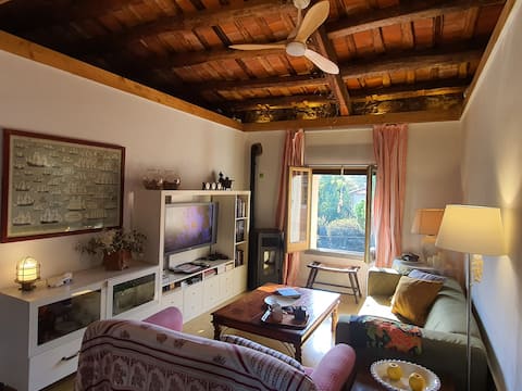 Casa Venturita 1910 long term & calm near Girona