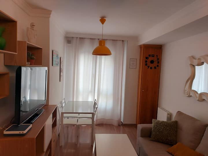 Acogedor Apartamento En El Centro Con Aparcamiento - Granada