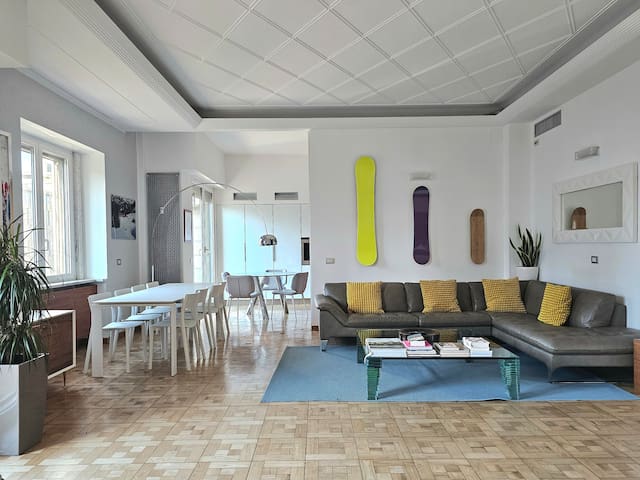 Repubblica Design 170 metersquare, 3 rooms 4 baths