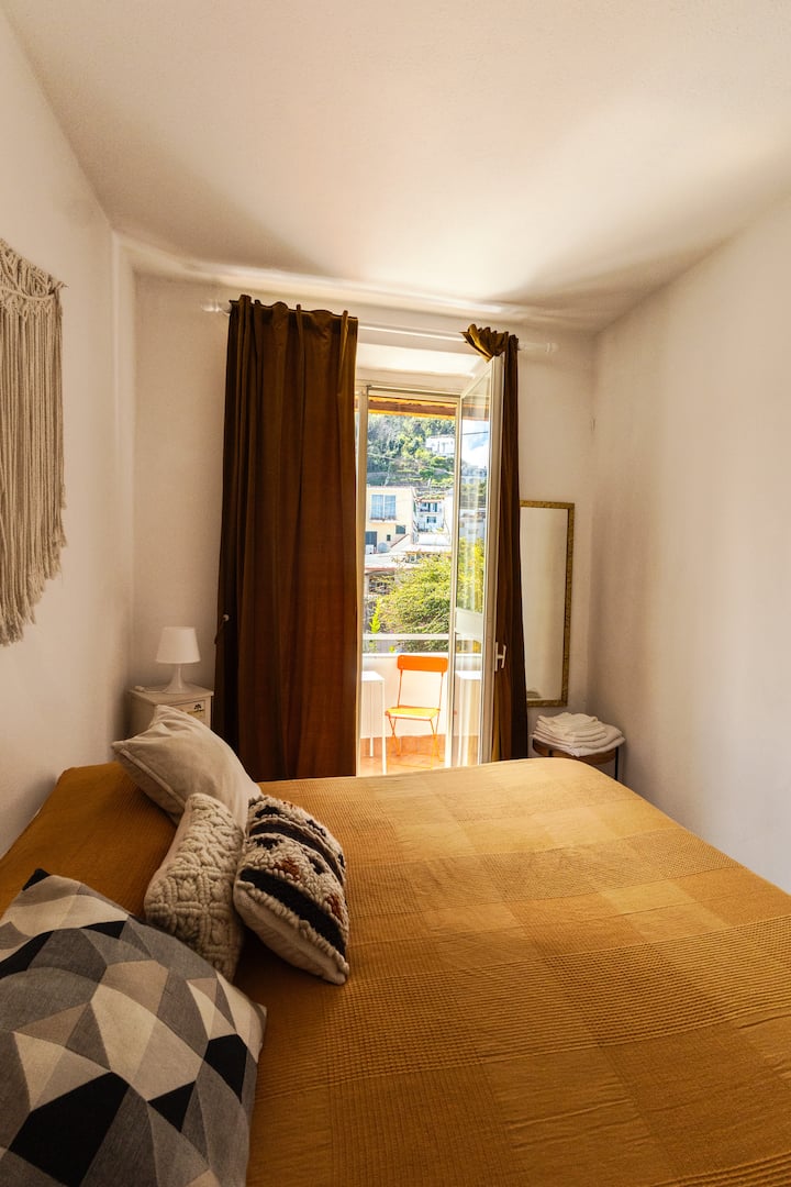 Casa Ischia Porto + Parcheggio Privato - Ischia